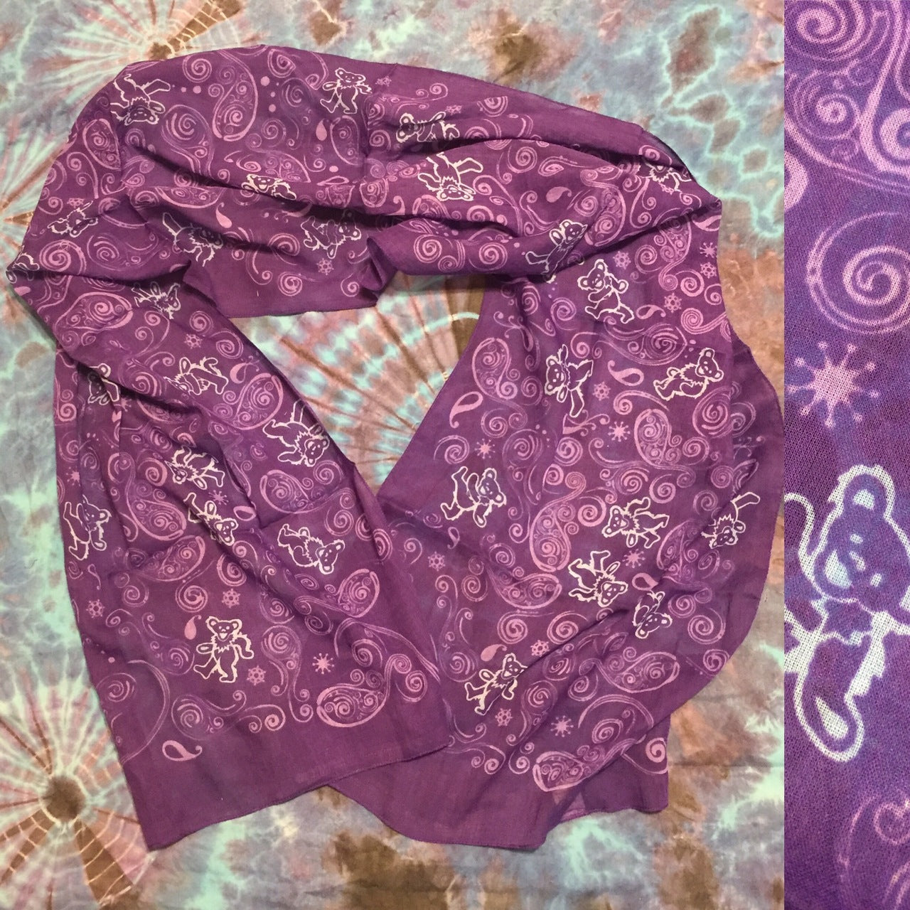 Grateful Dead Dancing Bear Scarf (2 Colors)