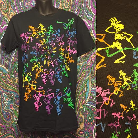 Grateful Dead 'Spiral Skeletons' Tee