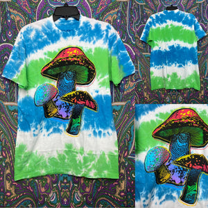 Tie dye Shrooms Tee